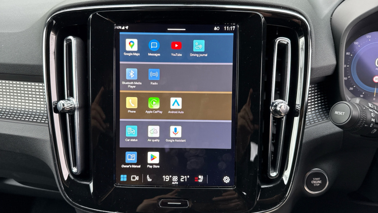 Volvo XC40 2.0 B3P Plus Dark 5dr Auto Petrol Estate